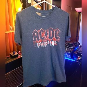 Men's Medium ACDC concert t shirt